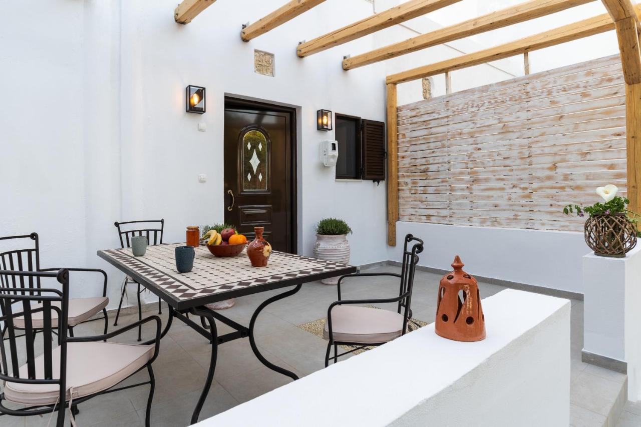 Casa Kariki - Traditional House In Psinthos Villa Buitenkant foto